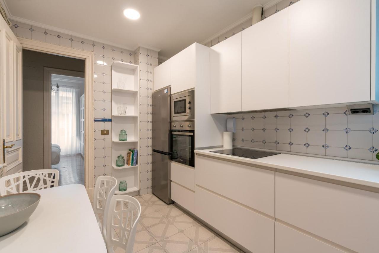 Amama Apartment By People Rentals ビルバオ エクステリア 写真