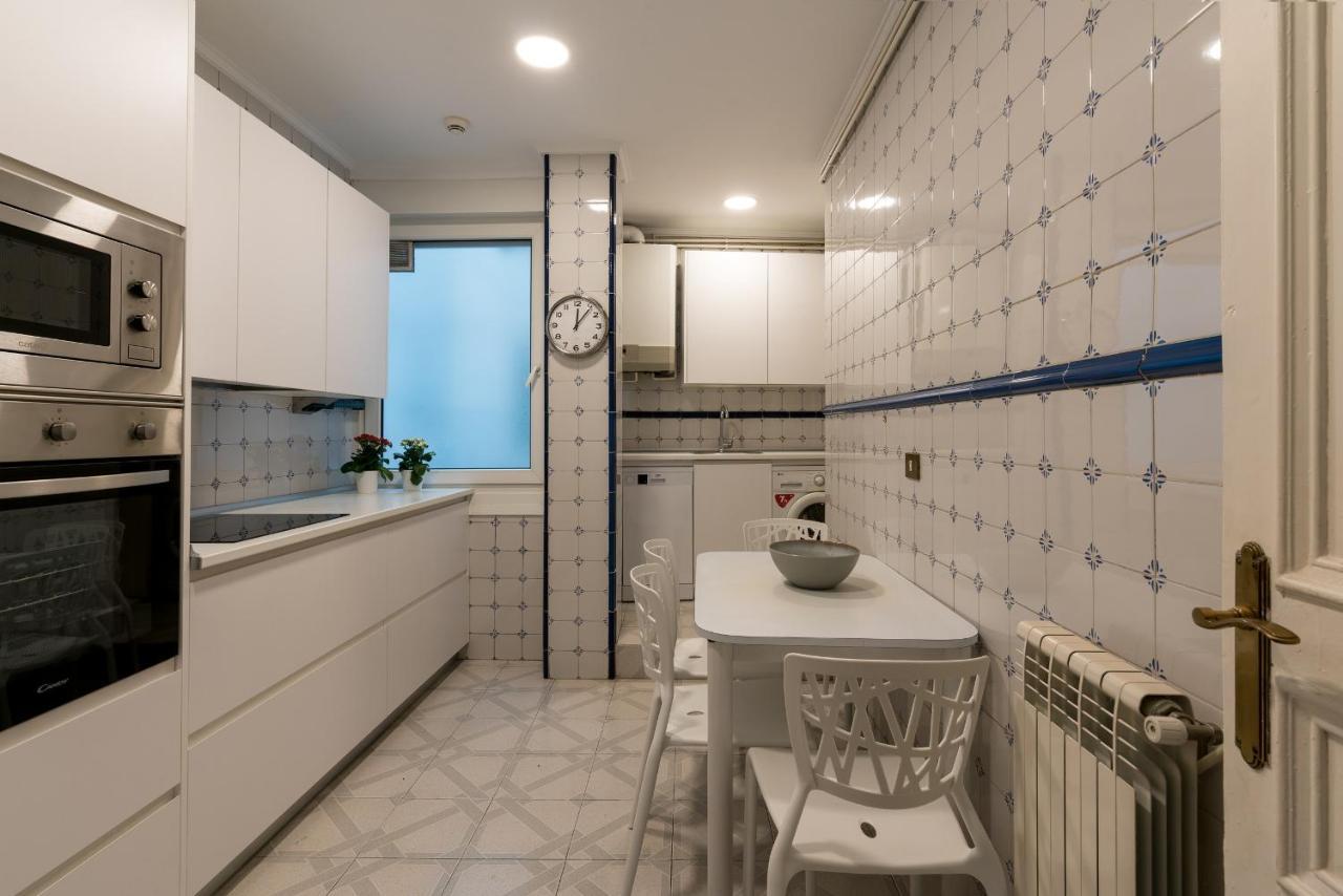 Amama Apartment By People Rentals ビルバオ エクステリア 写真